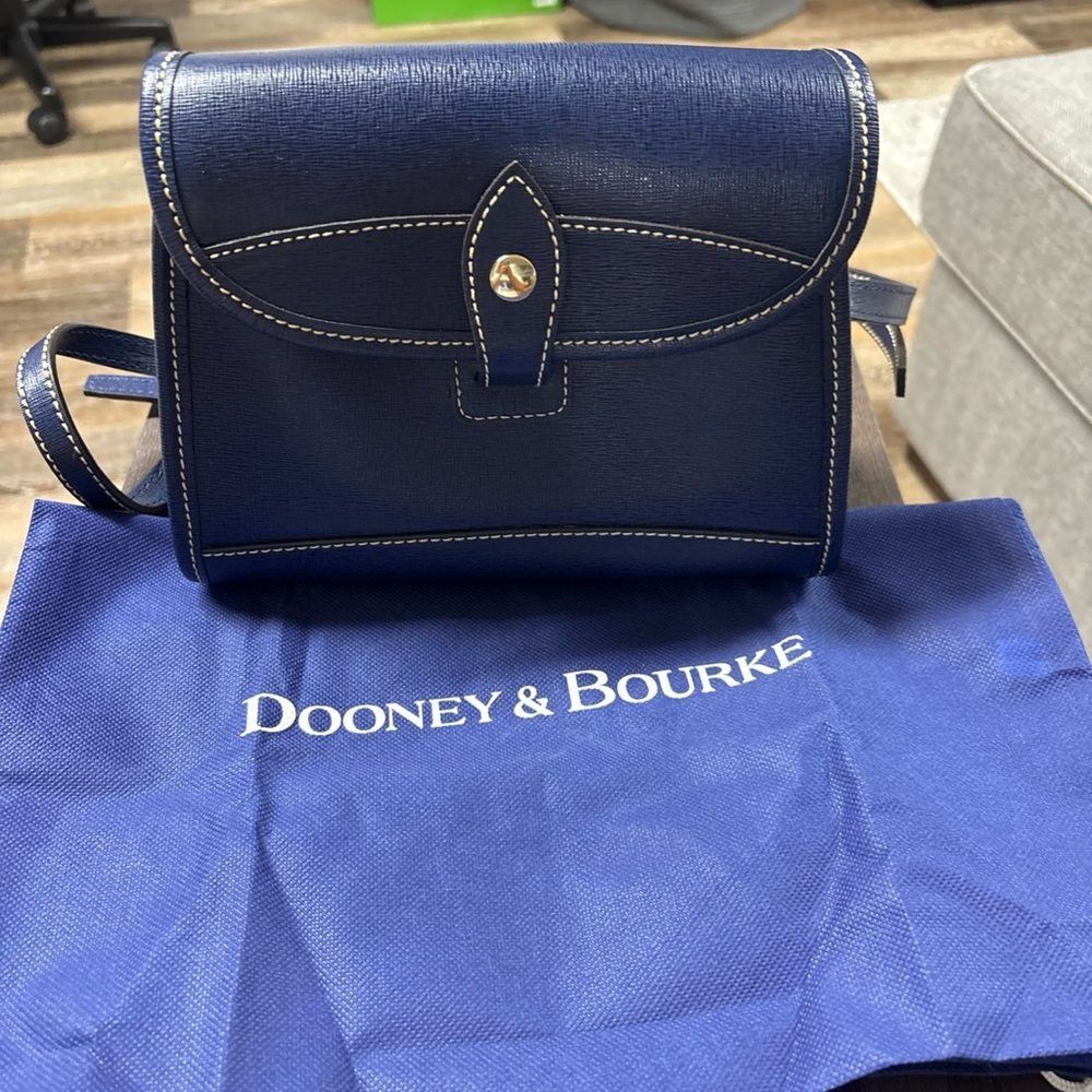 Dooney & Bourke Blue Crossbody Bag with Structured Design
